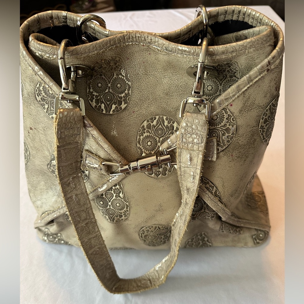 Bswanky Leather Skull Purse.